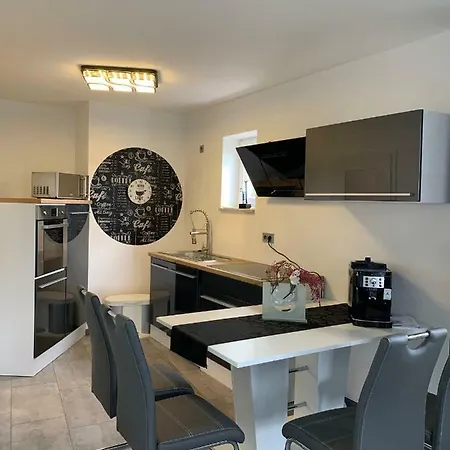 Apartment Luxus Bruehlervorstadt
